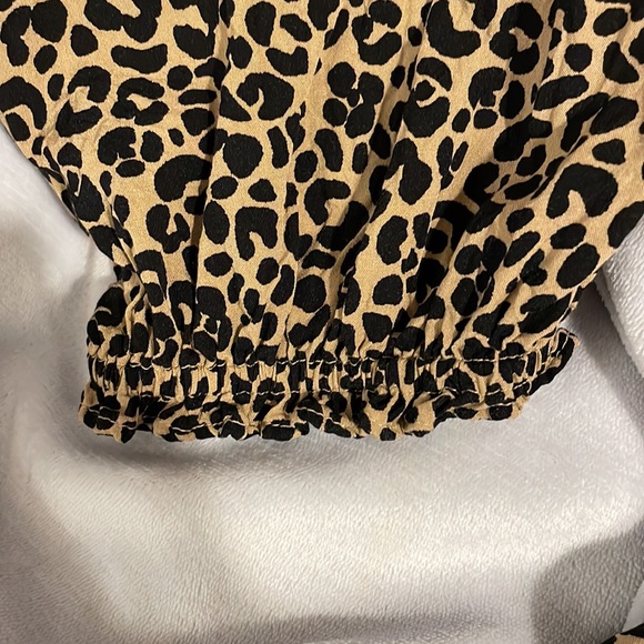 Old Navy animal print blouse - Picture 4 of 5